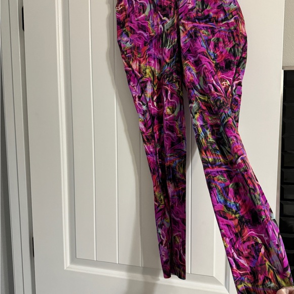 Lululemon base pace high rise leggings - Picture 3 of 5